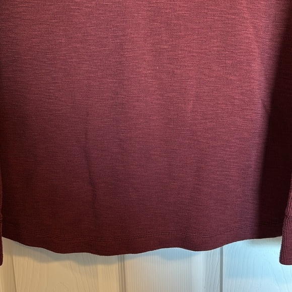 Banana Republic men’s maroon lightweight tight knit sweater size large - Picture 4 of 9
